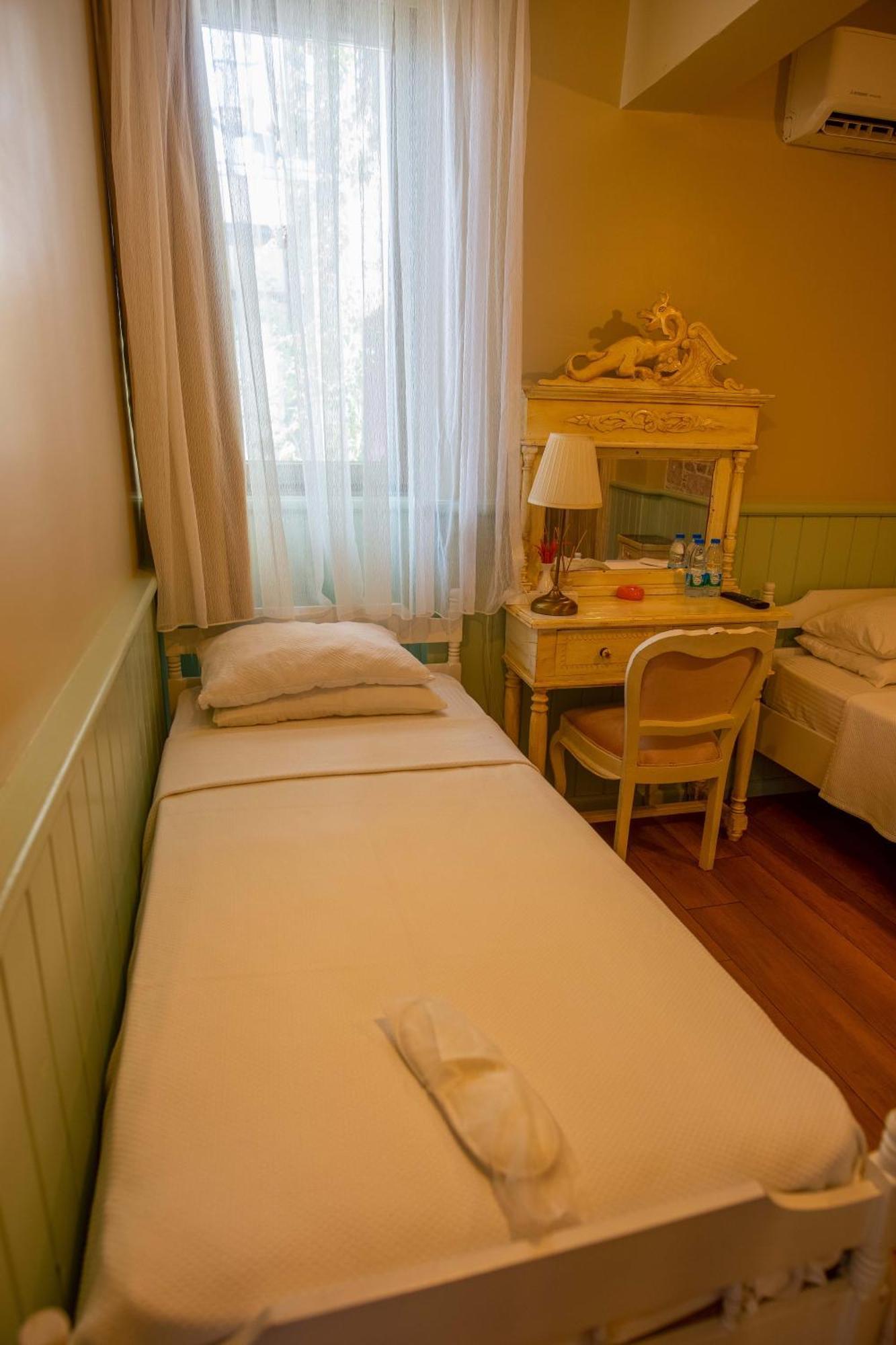 Cunda Mor Limon Otel Ayvalik Exterior photo