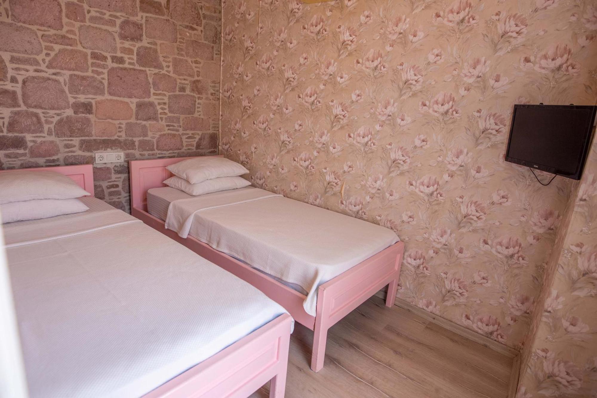 Cunda Mor Limon Otel Ayvalik Exterior photo