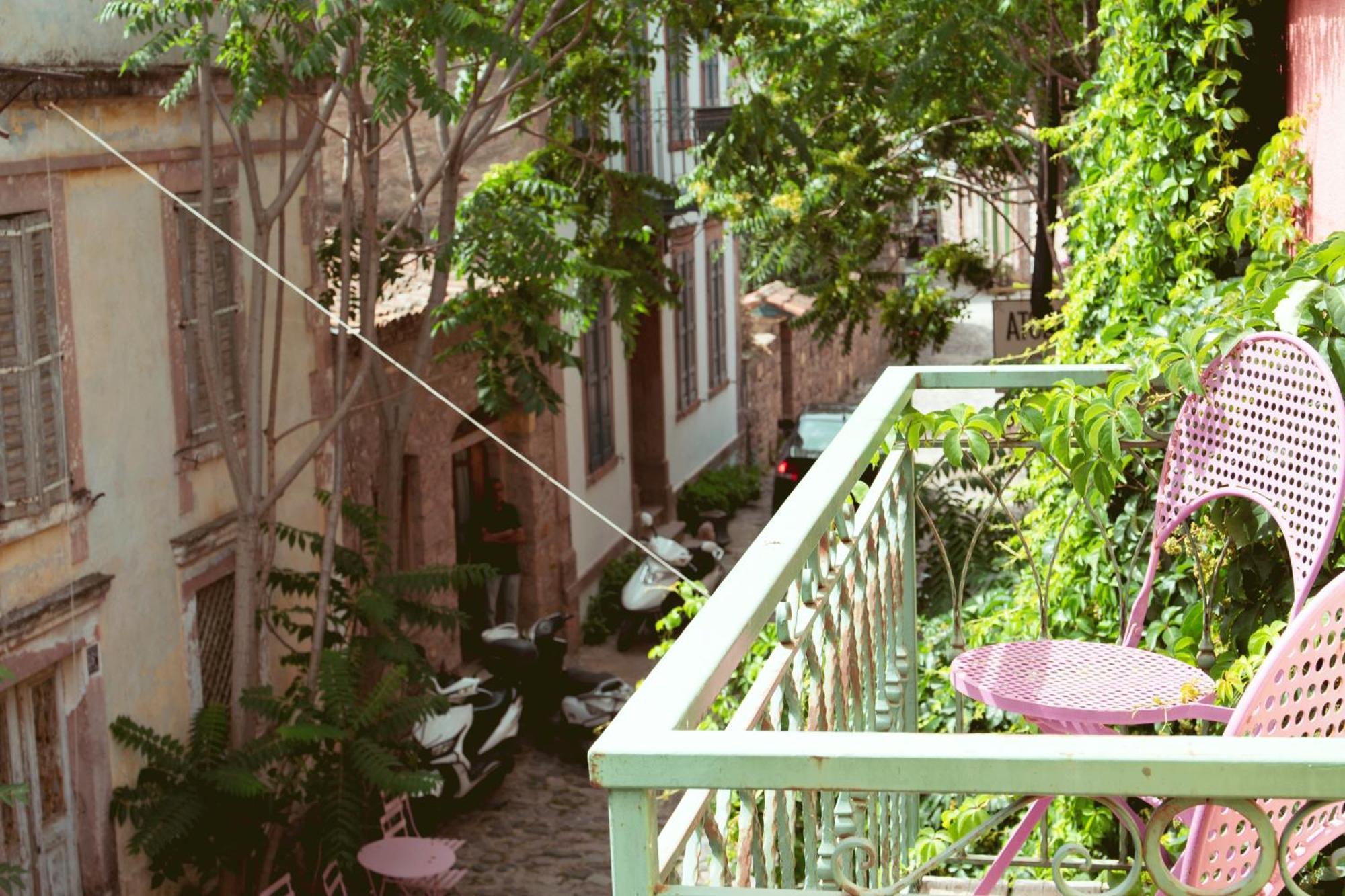 Cunda Mor Limon Otel Ayvalik Exterior photo